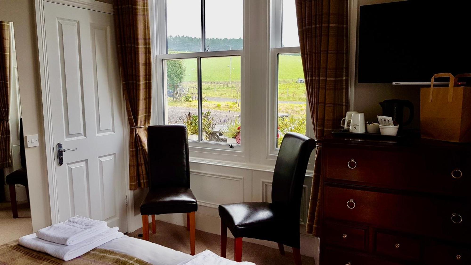 Glenisla Hotel ブレアゴーリー エクステリア 写真