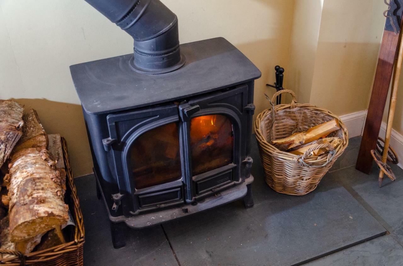 Glenisla Hotel ブレアゴーリー エクステリア 写真