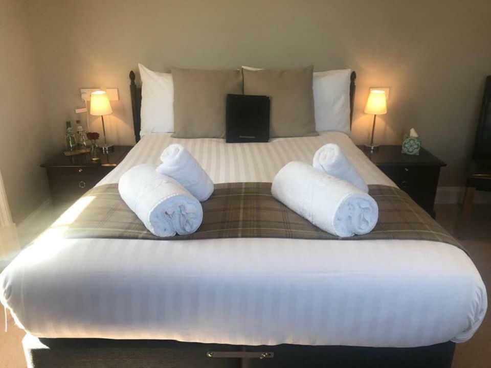 Glenisla Hotel ブレアゴーリー エクステリア 写真