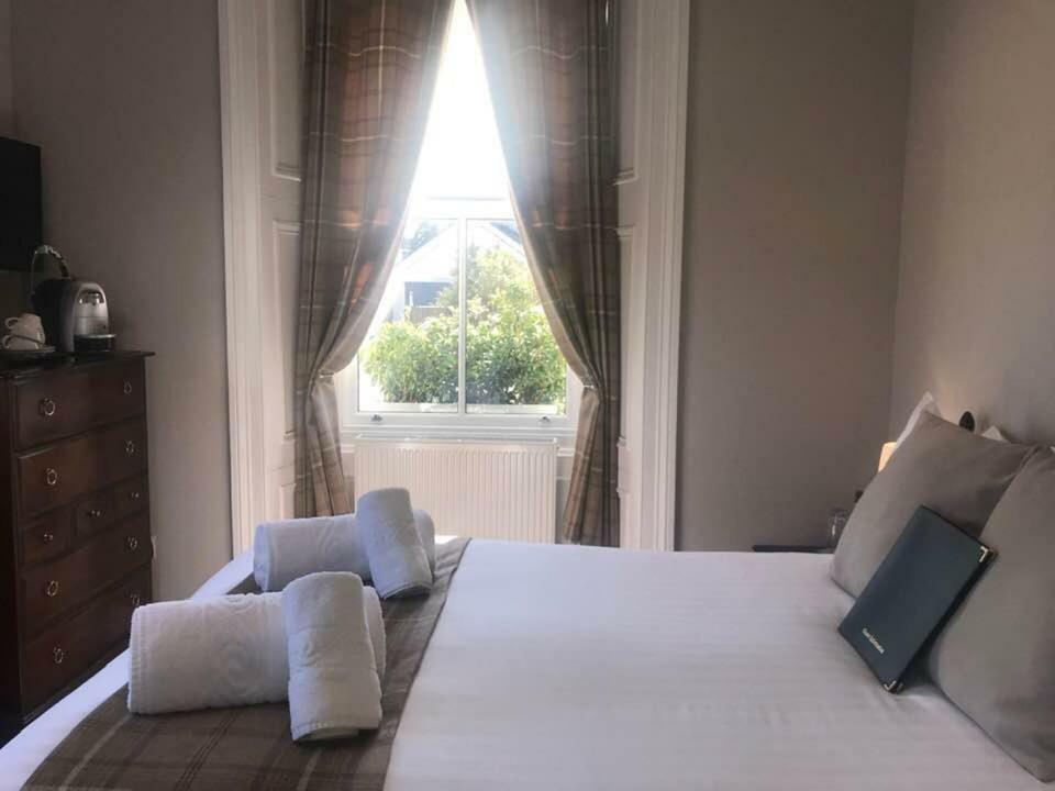 Glenisla Hotel ブレアゴーリー エクステリア 写真